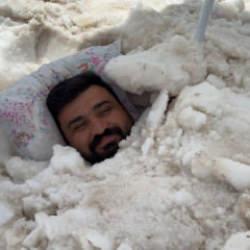 Erzincan'da kara gömüldü! Kar tatili dedikleri bu olsa gerek