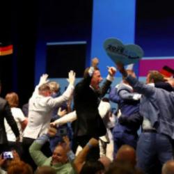 Almanya'da tarihi gece! Dünya bu seçim konuşuyor: Rekor oyla AfD kazandı