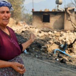 Aladağ’da evleri küle dönen yaşlı çiftin feryadı: Ana yurdum burası, dayanamıyorum
