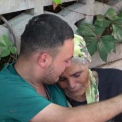 Antalya'da korkutan yangın: Anne oğul gözyaşlarıyla buluştu
