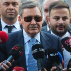 Melih Gökçek’in oğlu ve gelini adliyede: Adli kontrol talebiyle sevk edildiler