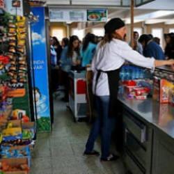 Okul kantinlerinde ezber bozan karar: Bu ürünler yasaklandı! İşte yeni dönemin kuralları