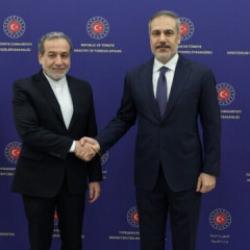 Türkiye ile İran arasında kritik görüşme! S.Arabistan'a yönelik saldırılar gündemde