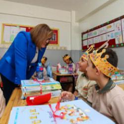 Başkan Şahin, ilk ders zilinde öğrencileri yalnız bırakmadı 
