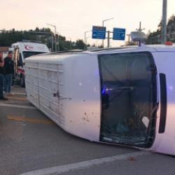 Burdur'da feci kaza: 10 kadın tarım işçisi yaralandı