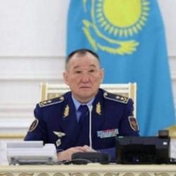 Kazak Savunma Bakanı görevden alındı