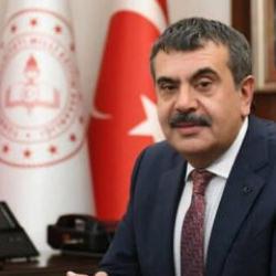 Okullarda yeni sistem başlıyor! Öğrenci ve velileri sevindirecek haber