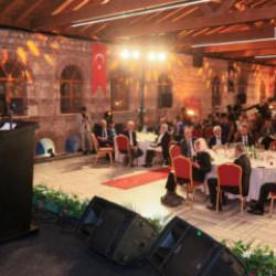 Esenler'de “Diriliş” sezonu: Sezai Karakoç'un adı yaşatılacak