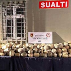Hudut hattında zehir tacirlerine darbe: 412 kilo uyuşturucu yakalandı