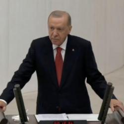 TBMM’de dikkat çeken an: Erdoğan salona girdiğinde CHP ve Yeni Partililer ayağa kalkmadı