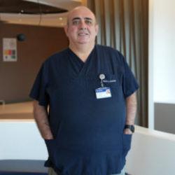 Uzman isim ebeveynleri uyardı: Okul stresi sanıyorsunuz altından gastrit çıkabilir