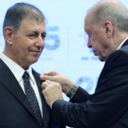 Cumhurbaşkanı Erdoğan'dan Cemil Tugay ve İzmir paylaşımı