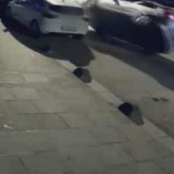 Arnavutköy'de otomobil, park halindeki araca çarpıp yan yattı