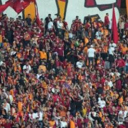 Galatasaray - Barcelona maçı başlamadan tarihe geçti! Rakam dudak uçuklattı