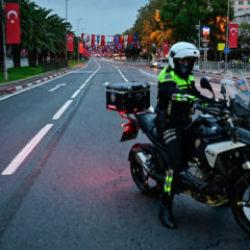 İstanbul'da 29 Ekim Cumhuriyet Bayramı dolayısıyla bazı yollar trafiğe kapatıldı