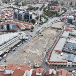 Konya'nın hafızası korunuyor! Tarihi Buğday Pazarı’nda dönüşüm sürüyor