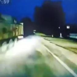 Savrulan dorse can aldı: Şırnak'taki kaza anı kameraya yansıdı