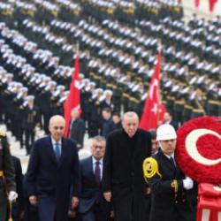 TBMM Başkanı Kurtulmuş, Anıtkabir'i ziyaret etti!