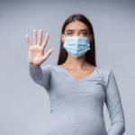 Hamileliğinin üçüncü ayındaki anne adayları koronavirüsü çocuklarına geçirmiyor!