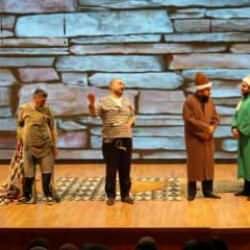 İşte sanat böyle olur: Tiyatro oyununda Filistin'e bağış desteği