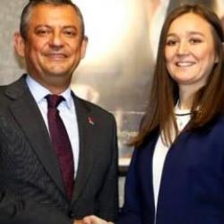 Şehzadeler Belediye Başkanı G&uuml;lşah Durbay'dan &ccedil;irkin iftiraya cevap: Hesaplaşacağız!