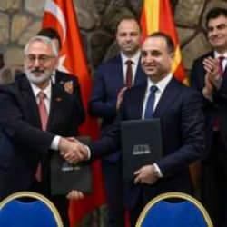 Türkiye ile güçlerini birleştirme kararı aldılar! Savunma Sanayi için imzalar atıldı