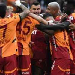 Aslan 5. yıldızı taktı: Galatasaray şampiyon