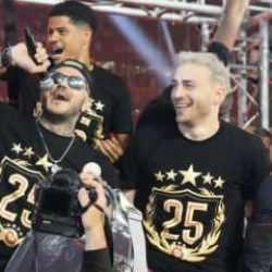 Icardi mikrofonu eline aldı! RAMS Park'ta taraftarı coşturdu