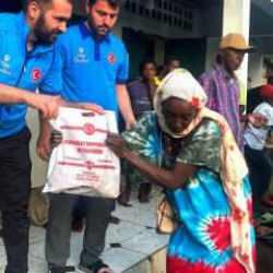 TDV, Madagaskar'da 4 bin 900 hisse kurban etini ihtiyaç sahiplerine ulaştırıyor