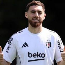 Orkun K&ouml;k&ccedil;&uuml; istatistikleri alt&uuml;st etti! Hepsinde ilk sırada