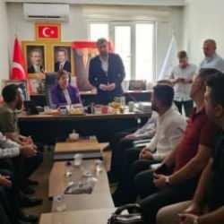 CHP’den AK Parti’ye katıldılar! Rozetlerini Diyarbakır milletvekili taktı