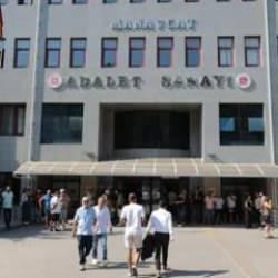 Eski Manavgat Belediye Başkanı S&ouml;zen ile kardeşi tutuklandı