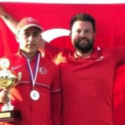 Milli sporcu Muaz Erdem Madran, atıcılıkta dünya şampiyonu olarak tarihe geçti! 