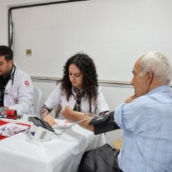 Bağcılar Meydanı’nda ücretsiz sağlık hizmeti