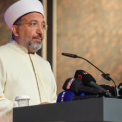 Diyanet’ten Cumhuriyet’in 102. yılı mesajı: “Atatürk ve ecdadımıza minnettarız”