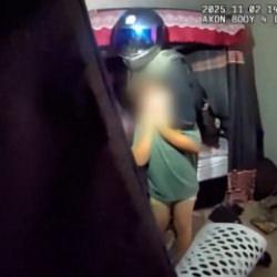 Kardeşini rehin alan saldırganı ABD polisi affetmedi!