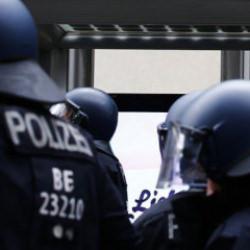 Almanya'da şok eden olay! Bürokratlara suikast çağrısı yapmıştı....O şüpheli yakalandı! 