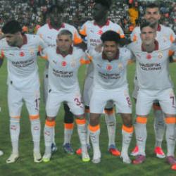 Galatasaray'da ayrılık: Okan Buruk saatler önce son kararını verdi