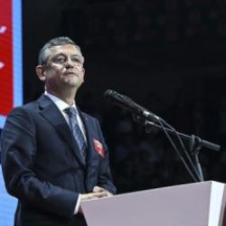 CHP'de kurultayın son günü: İşte Özgür Özel'in anahtar listesi