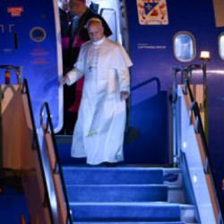 İstanbul'a teknisyen geldi: Papa'nın uçağına yazılım yüklemesi