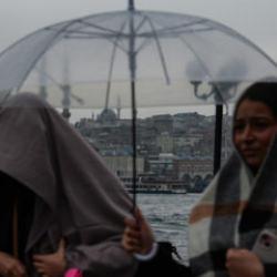 Meteoroloji'den hafta sonu uyarısı: Sağanak geliyor, hava bir anda değişecek!