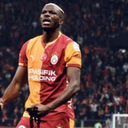 2025 sona ererken Osimhen'den bir rekor daha! Messi'yi de ge&ccedil;ti