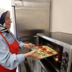 Bağcılar Belediyesi desteğiyle 70 yaşında İtalyan mutfağı hayali ger&ccedil;ek oldu