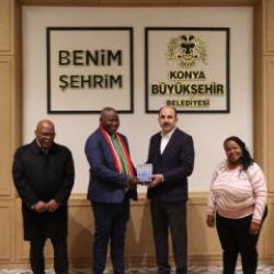 Güney Afrika Yerel Yönetimler Birliği Başkanı Stofile, Başkan Altay’ı ziyaret etti
