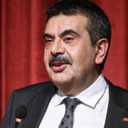 MEB'ten flaş karar: Süre uzatıldı! Sınava girecekler aman dikkat...