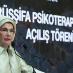 Süleymaniye'de gurur veren tablo! Emine Erdoğan: Anadolu'nun şefkati dünyaya şifa olacak