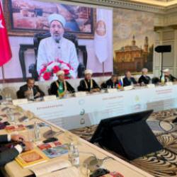 Diyanet İşleri Başkanı Arpaguş'tan M&uuml;sl&uuml;manlara &ccedil;ağrı: Tarihi bir sorumluluk