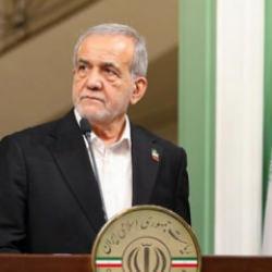 Pezeşkiyan: Topyekun savaş halindeyiz