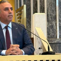 Mahmut Bıyıklı, &Acirc;kif&rsquo;i anlattı: Cami k&uuml;rs&uuml;lerini istiklalin sesi haline getirdi