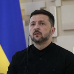 Rusya, yılbaşı gecesi Ukrayna'yı ateş &ccedil;emberine aldı! Zelenskiy'den Batı'ya &ccedil;ağrı